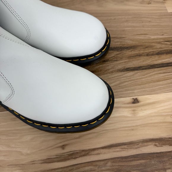DR.MARTENS Platform Chelsea Boot White - NEW | eBay Dr. Martens White Chelsea Boots